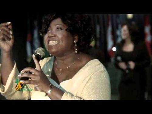 Libéré de Maggie Blanchard – (lyrics & Vidéo)