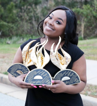 . @ JekalynCarr remporte 3 Stellar Gospel Music Awards en 2019!