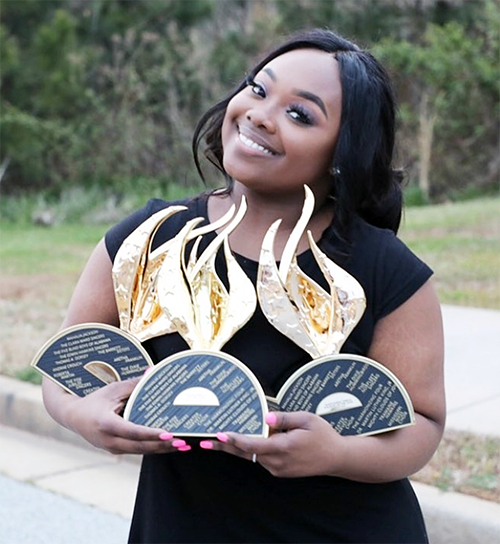 @ JekalynCarr remporte 3 Stellar Gospel Music Awards en