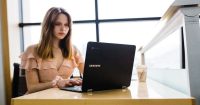 Honorez Dieu dans votre travail , UpWords