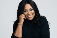 Benita Jones annonce une précommande pour & # 039; The Entreating & # 039;
