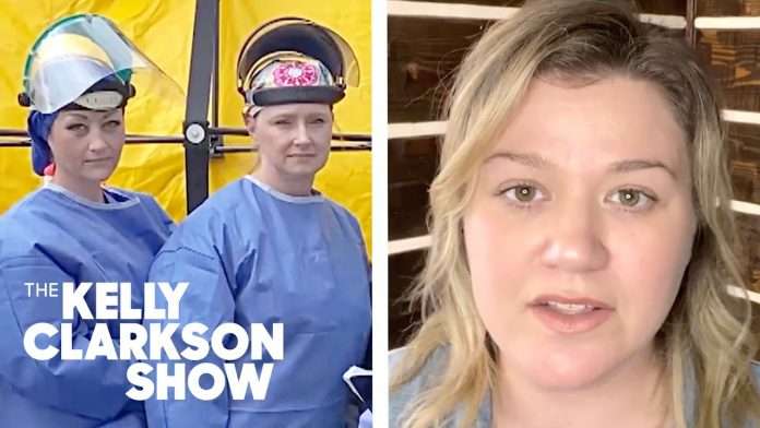 Kelly Clarkson partage la couverture de 