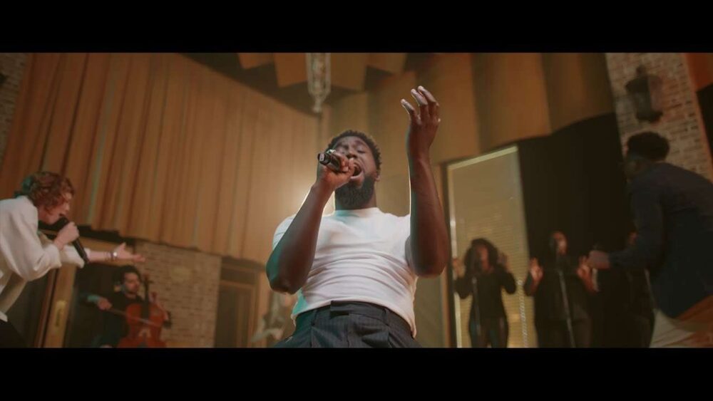 Voice of God | Dante Bowe Feat. Steffany Gretzinger and Chandler Moore