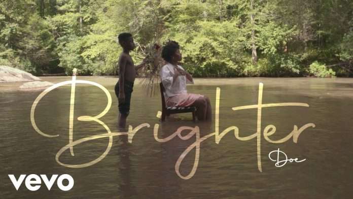 LIFE ROOM LABEL de Jonathan McReynolds s'associe à RCA Inspriation pour signer DOE et sortir le single «Brighter»