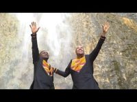 Fortran Bigirimana ft. Derek Jones – Tu es Yahweh (clip officiel)