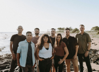 Vidéo en direct de YWAM Kona Music «Jusqu'aux extrémités de la terre»
