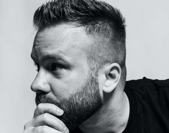 Zachary Ray publie une nouvelle version du single populaire