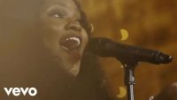 Tasha Cobbs Leonard , Lift Every Voice And Sing