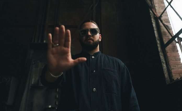 Andy Mineo publie une nouvelle vidéo 