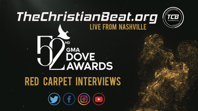 Maverick City Musica parle de la première expérience des GMA Dove Awards