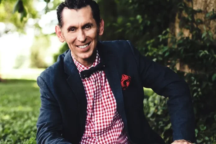 Tim Lovelace lance un podcast « Moments qui motivent »