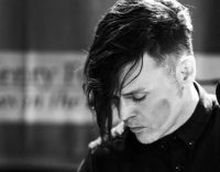 Le clip vidéo conceptuel « The Power Of The Heart » d’Alex Henry Foster est maintenant disponible