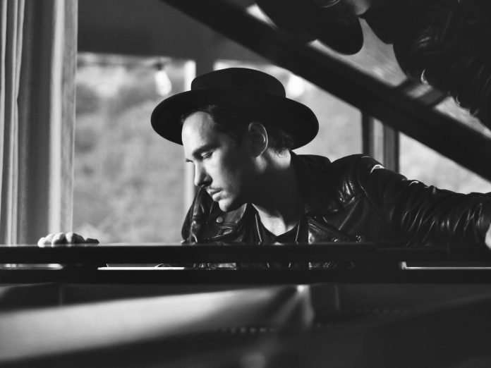 Jonas Myrin sort un hymne mondial de l'espoir 