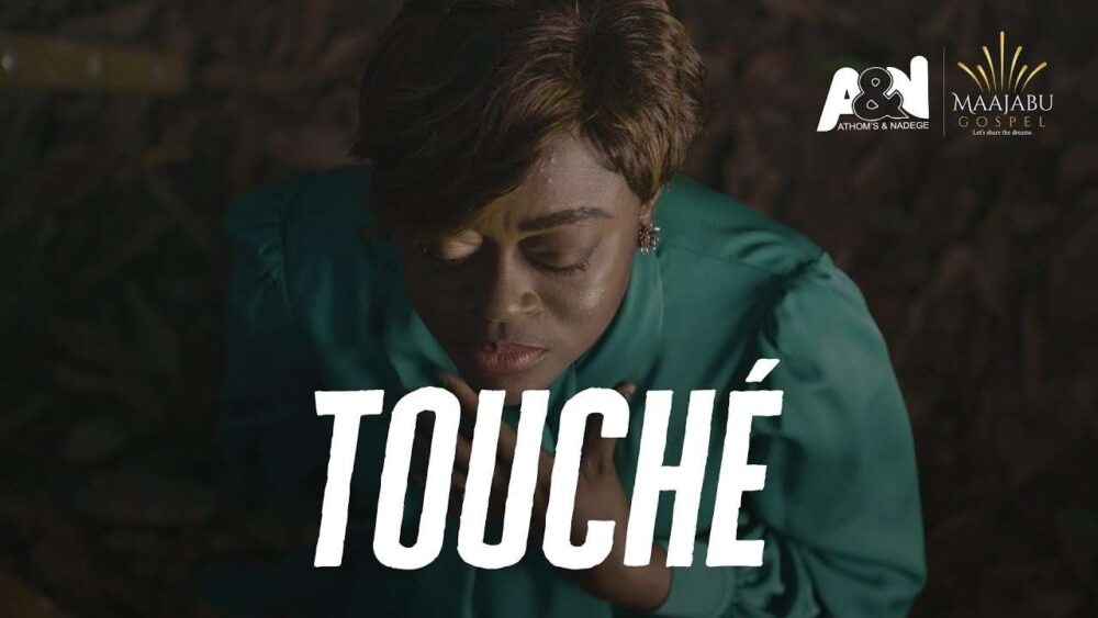 Athom’s & Nadège , TOUCHÉ [Video]