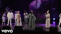 Tasha Cobbs Leonard , Counting My Blessings (feat. Mary Mary) (Video)