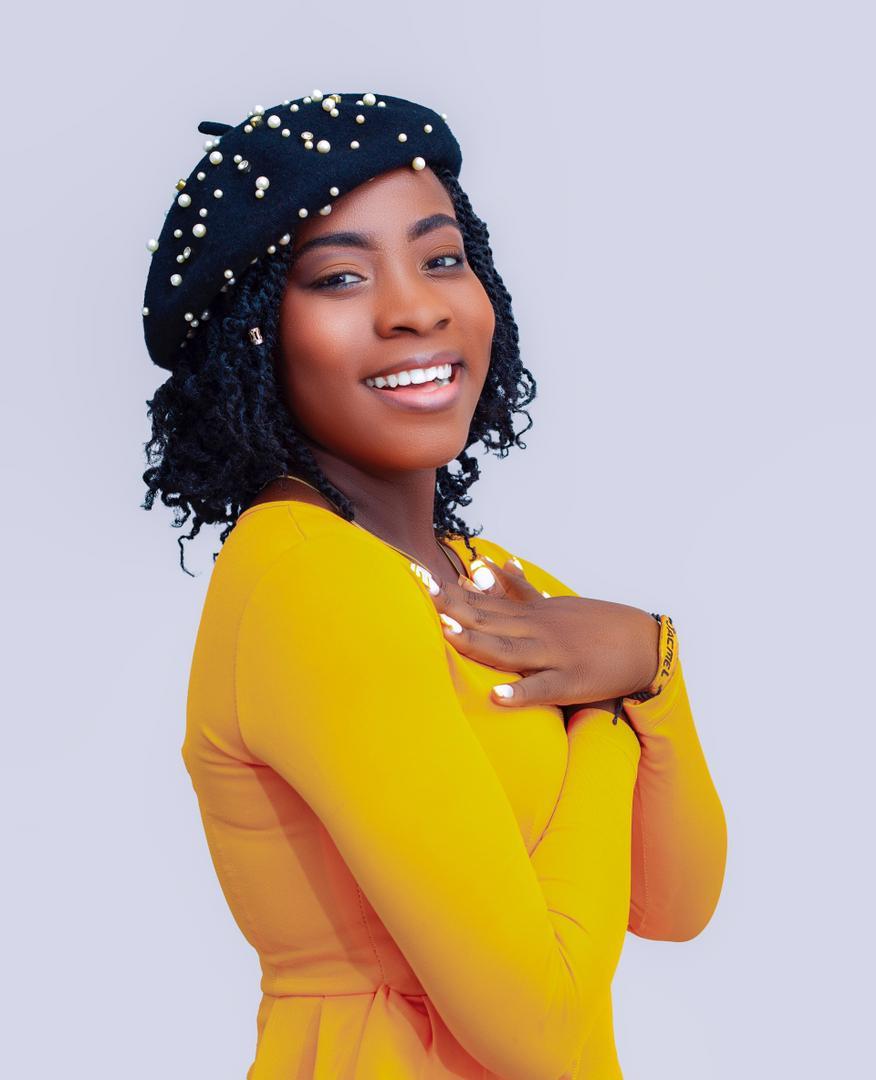 Loreine_Music - Obinasom Mercy Chinwo - (cover creole)