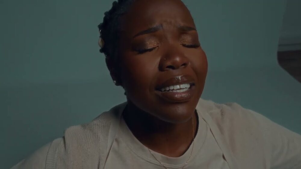 Stellia Koumba – Trouvera-t-il la foi ?