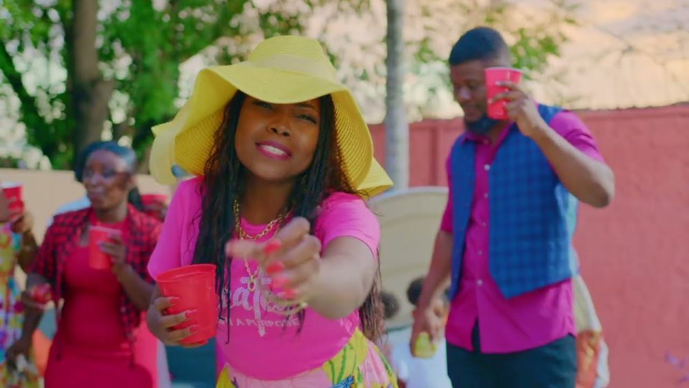 NOT ALONE_Cassandra Guillaume (OFFICIAL MUSIC VIDEO)