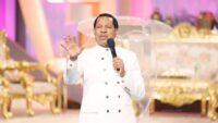 Pasteur Chris Oyakhilome, 10 villes, 11 stades - Night of Bliss 2025 et la foi au Nigeria