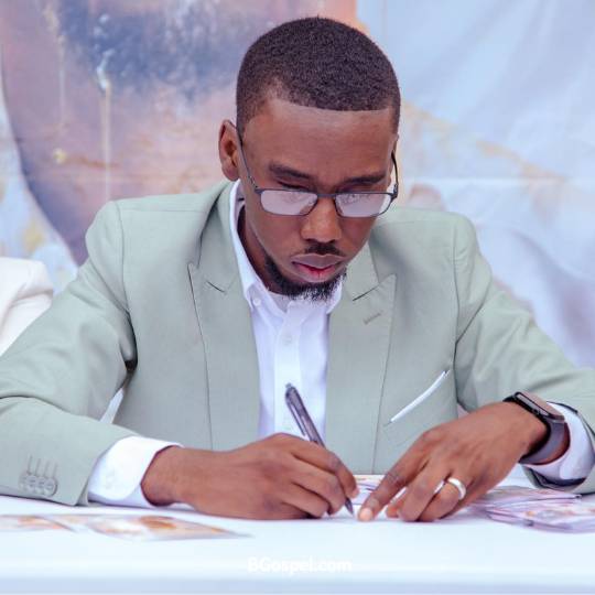 5 Faits Marquants 4 – Fre Gabe, l'un des très rares artistes gospel à évangéliser sur les réseaux
Frè