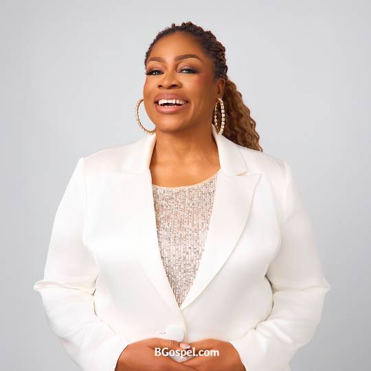5 Activités à Participer 2 – Sinach : information partiellement confirmée pour une tournée canadienne en avri
