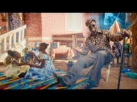 MILO – Je suis reconnaissant ( video et lyrics )