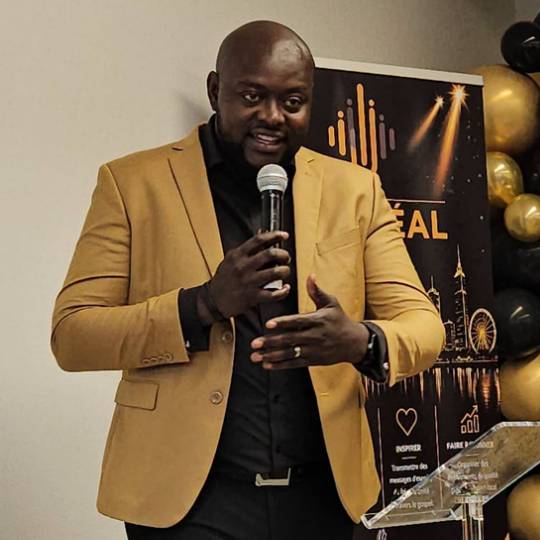 5 Faits Marquants 1 – Lancement officiel du réseau Montréal Gospel
Le président fondateur Salomon For